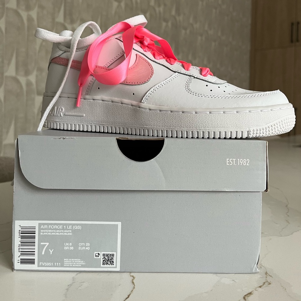 Nike Air Force 1 Women’s — Classic and Clean!